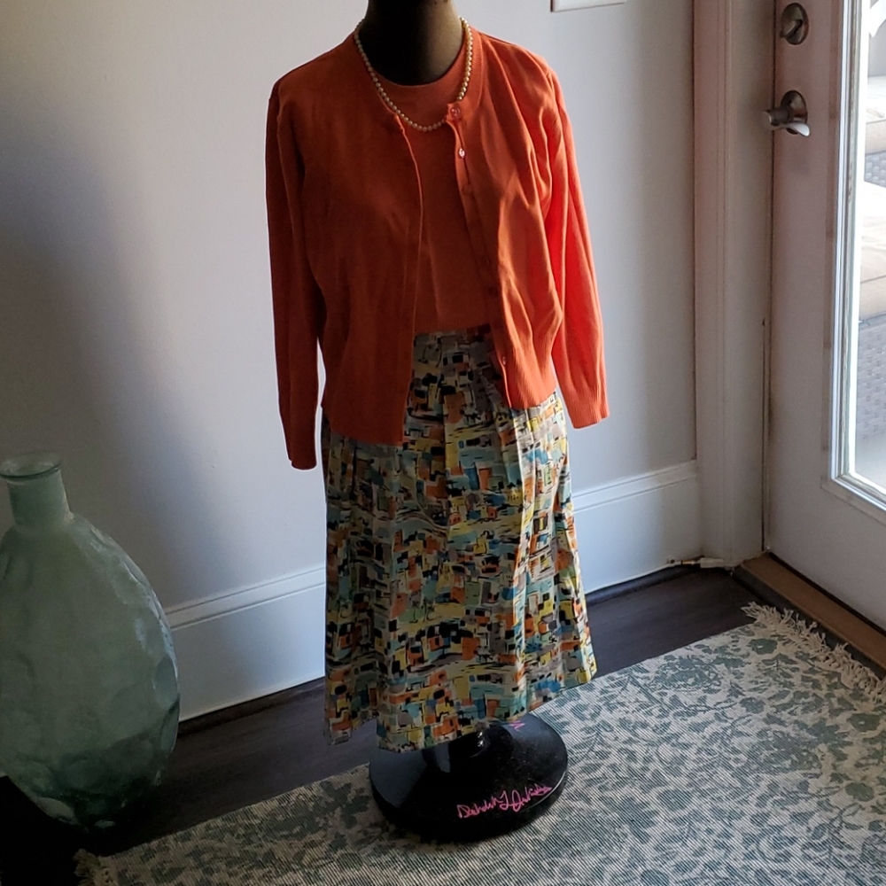 Multi colored pleated skirt